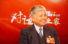 全國(guó)政協(xié)委員、旭日集團(tuán)副董事長(zhǎng)兼總經(jīng)理、常宏董事長(zhǎng)楊勛先生提案引關(guān)注，接受人民網(wǎng)訪談欄目采訪
